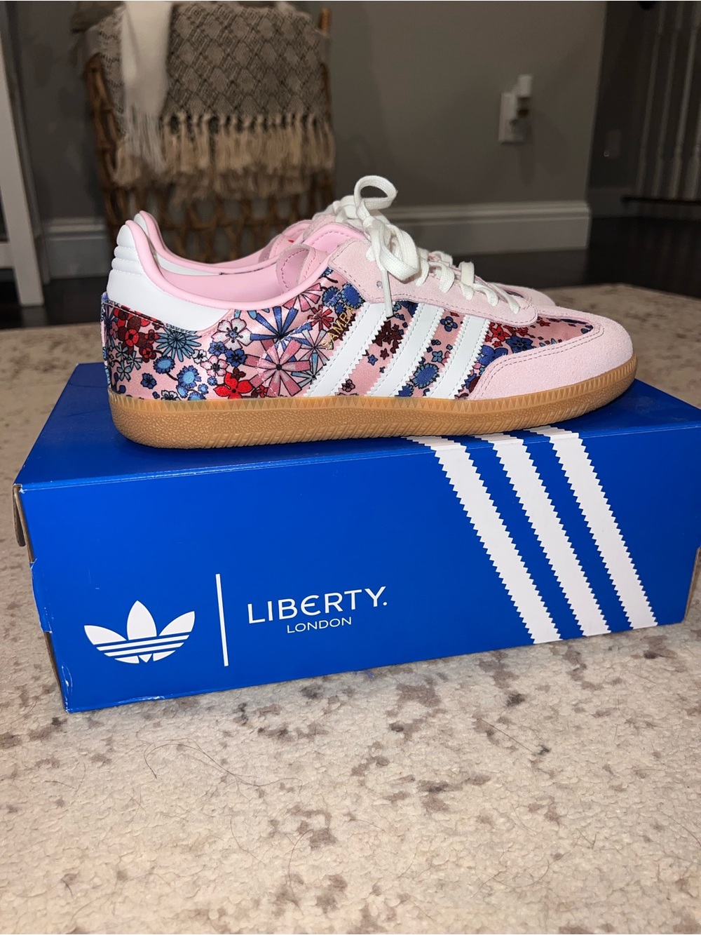 Adidas Liberty London Pink Floral Sneakers - size 8.5 - Picture 4 of 10